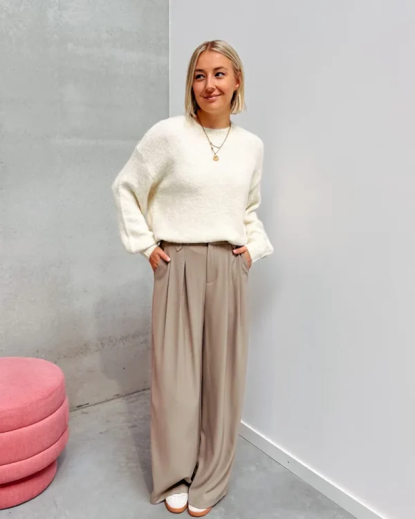 By Lenz Sweaters | BEAU BASIC KNIT - CREAM