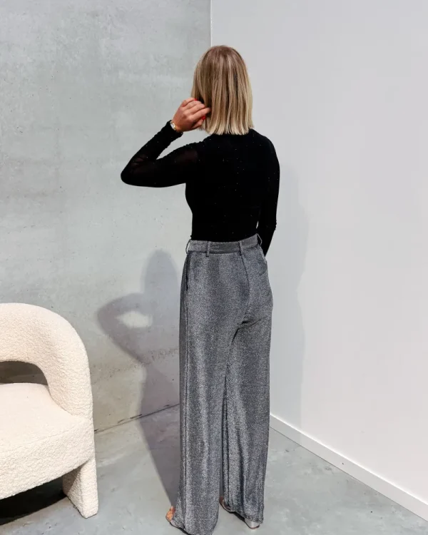 By Lenz Tops | BLACK SPARKLE FITTED TOP