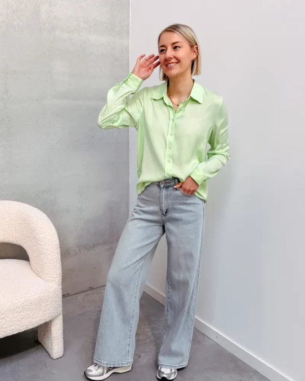 By Lenz Tops | ISIS SATIN BLOUSE - GREEN