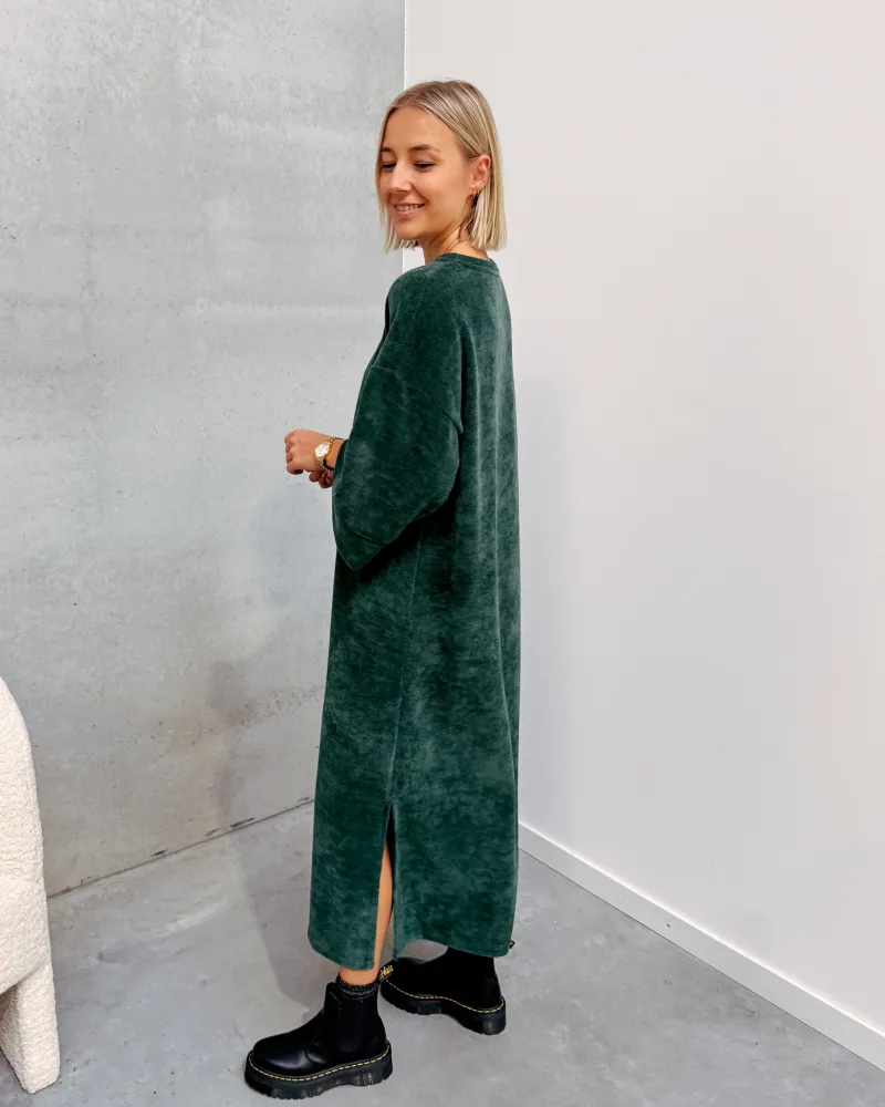 lot_velours_dress__dark_g_7.webp By Lenz Dresses | LOT VELOURS DRESS - DARK GREEN