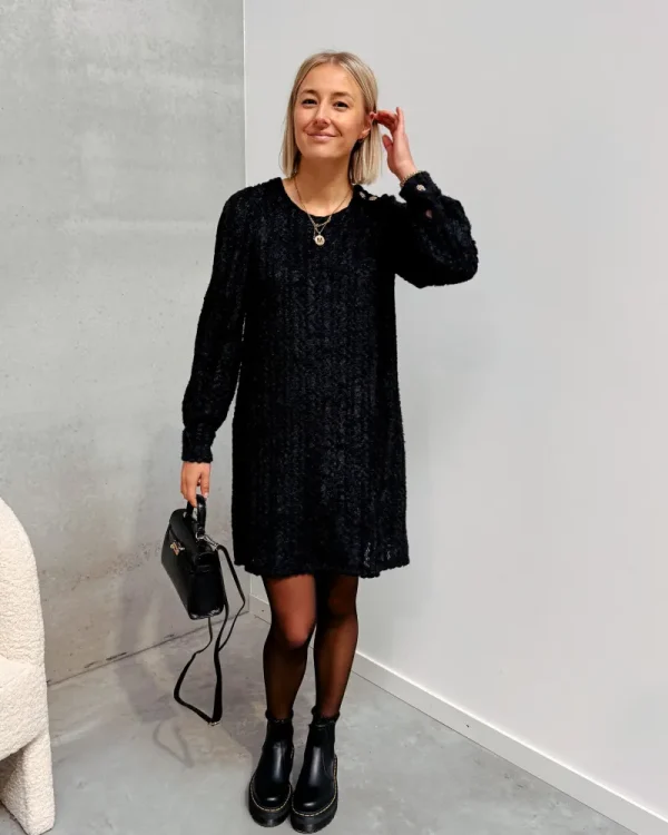 By Lenz Dresses | MIDNIGHT FLUFF DRESS