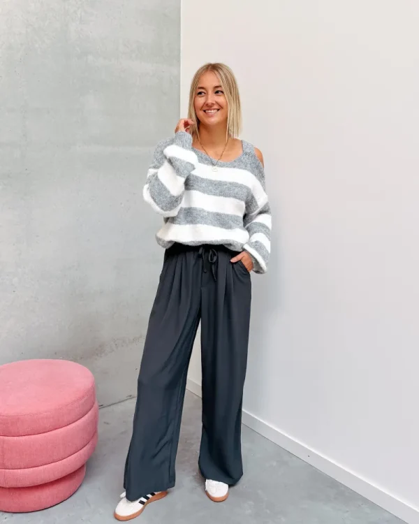 By Lenz Sweaters | OFF SHOULDER STRIPED KNIT