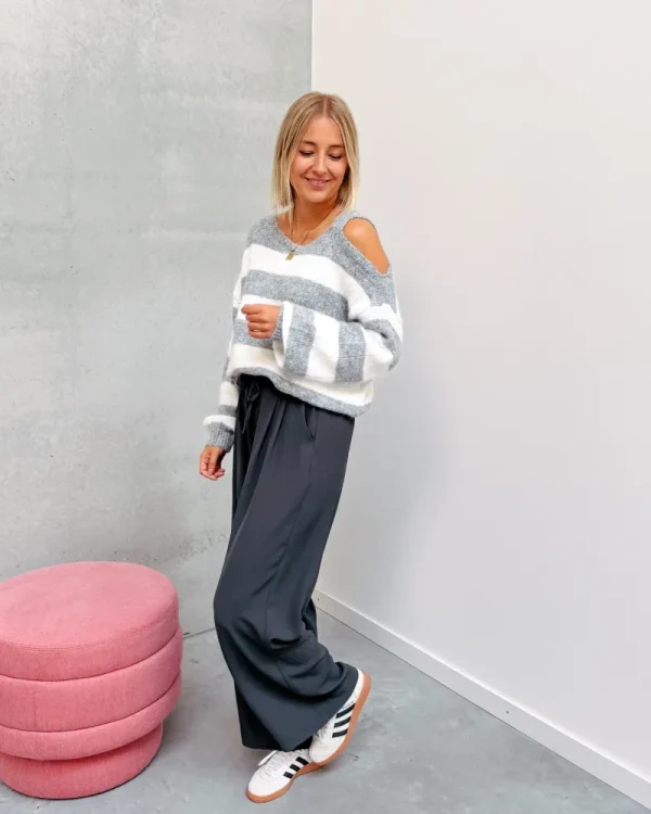 By Lenz Sweaters | OFF SHOULDER STRIPED KNIT