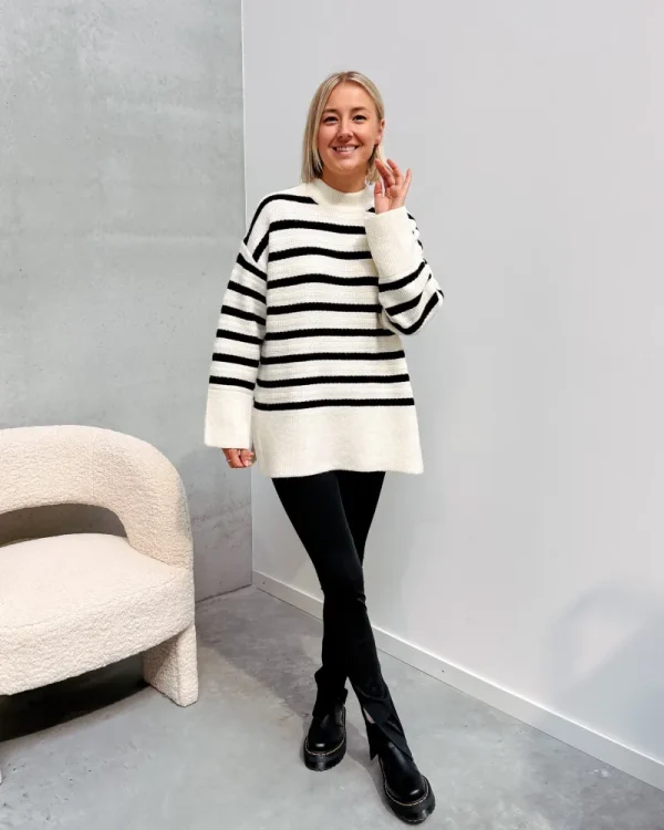 By Lenz Sweaters | SHELBY STRIPED KNIT - WHITE/BLACK