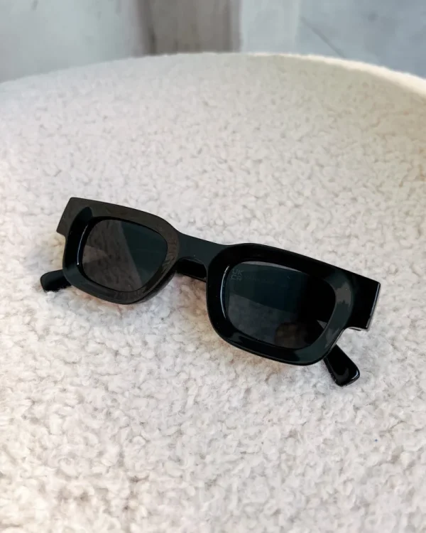 By Lenz Sunnies | THAT GIRL SUNNY