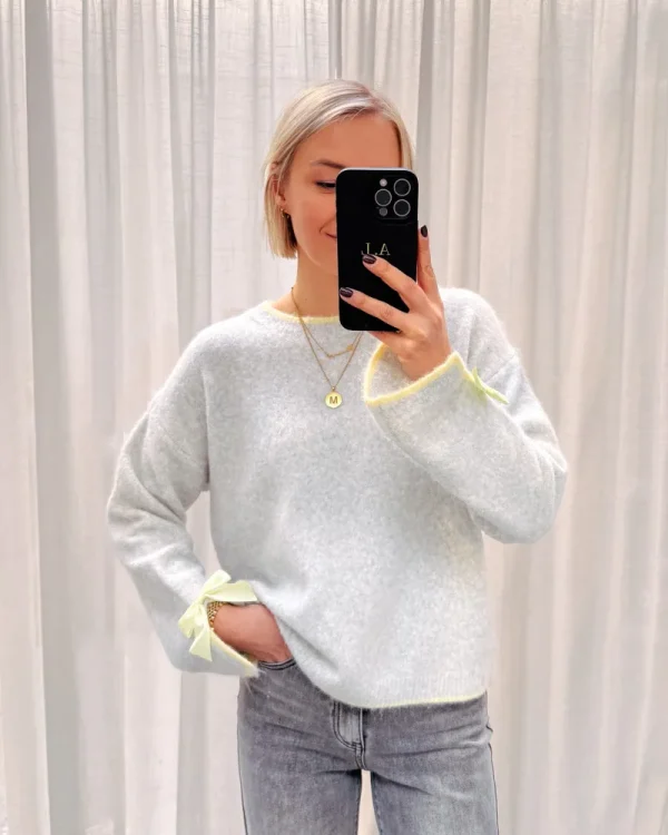 By Lenz Sweaters | YELLOW BOW SOFT GREY KNIT