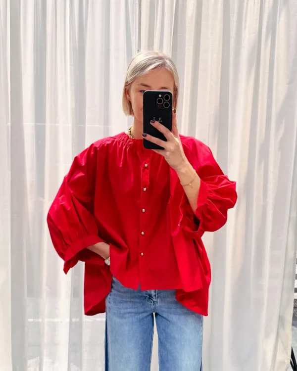 By Lenz Tops | YUNA PUFF BLOUSE - RED