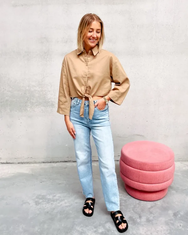 By Lenz Tops | ZITA KNOT BLOUSE - CAMEL